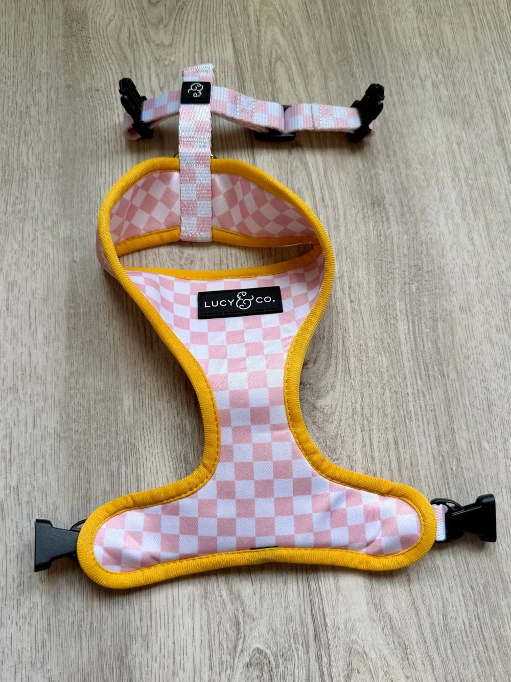 Lucy & Co. - Pink Daisy / Checkered Reversible - Dog / Pet Harness - size Small